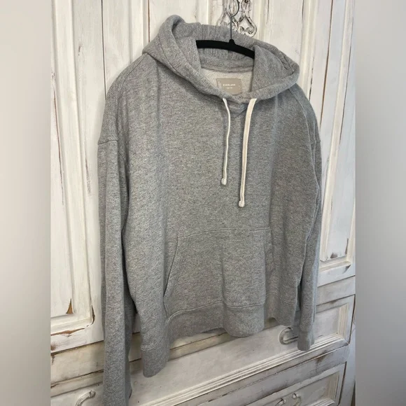 Everlane gray woman’s hoodie sweatshirt size Lrg - Picture 2 of 6